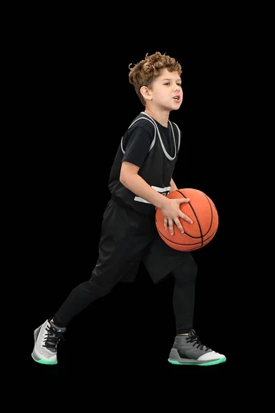 Jeune Garçon Athlète Faisant Grands Jeux Basket Ball Pendant Jeu — Photo