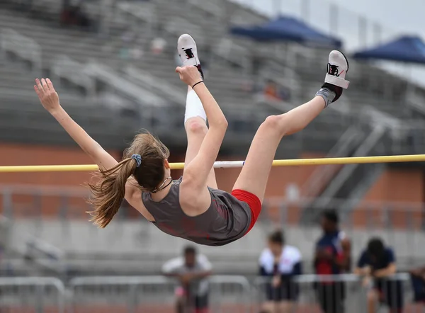 Ragazze Che Eseguono Salto Alto Altri Eventi Una Gara Atletica — Foto Stock