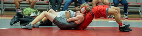 Athletic Male Wrestlers Competing Wrestling Meet — Stock Photo, Image