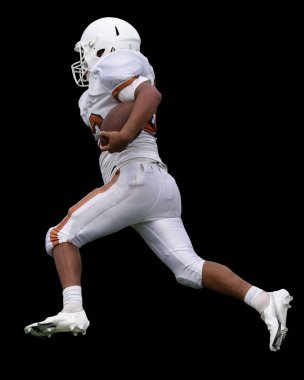 İnanılmaz sporcular, rekabetçi bir futbol maçında harika yakalayıp koşuyor.