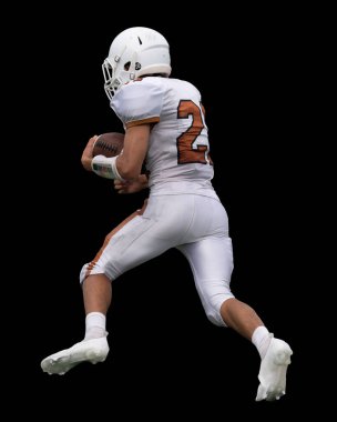 İnanılmaz sporcular, rekabetçi bir futbol maçında harika yakalayıp koşuyor.