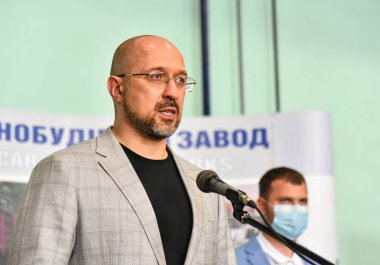 Poltava, Ukrayna - 28 Temmuz 2020: Uluslararası Ekonomi Forumunda Ukrayna Başbakanı Denys Shmyhal