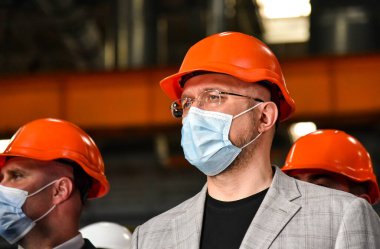Poltava, Ukrayna - 28 Temmuz 2020: Uluslararası Ekonomi Forumunda Ukrayna Başbakanı Denys Shmyhal
