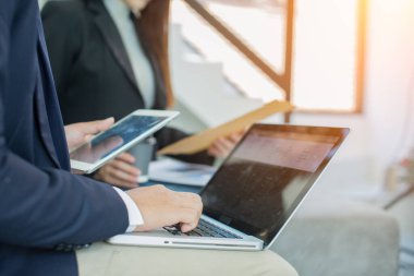 İş stratejisi yatırım konsepti ofisi