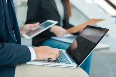 İş stratejisi yatırım konsepti ofisi