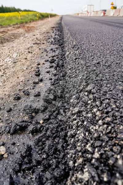 Calidad Del Trabajo Realizado Camino Asfalto Negro Una Nueva Carretera — Foto de Stock