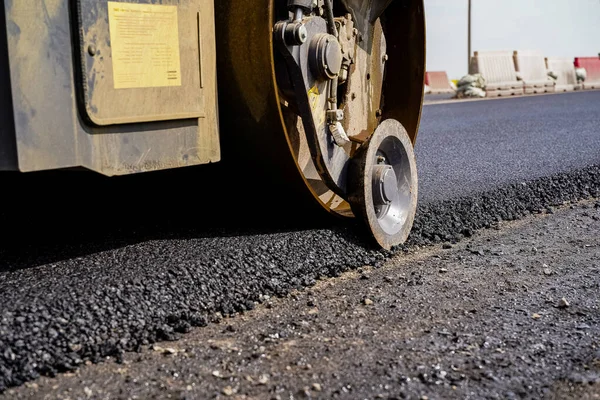 Equipo Carretera Pone Asfalto Obras Carreteras Pavimentadora Reparaciones Carreteras — Foto de Stock
