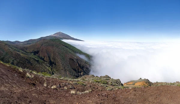 Типичный Облачный Покров Препятствует Просмотру Долины Оротава Высокой Дороги Национальном — стоковое фото