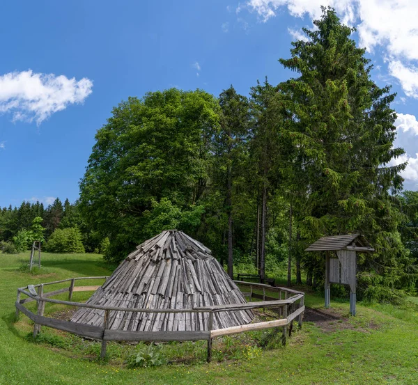 Charcoal Pile Presentation Meadow Taken Raichberg Swabian Alb Germany — Stock Photo, Image