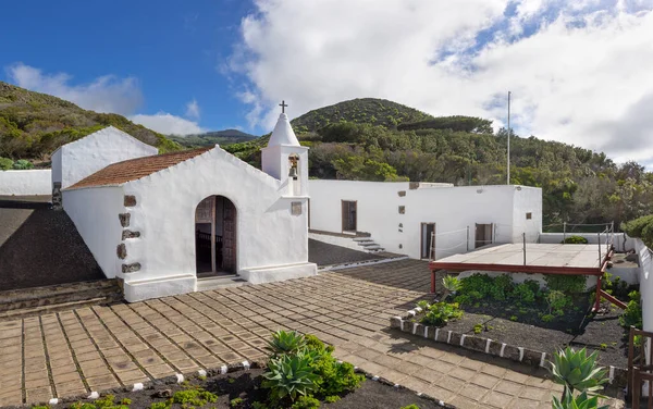 Chiesa Ermita Virgen Los Reyes Con Cortile Interno Sull Isola — Foto Stock