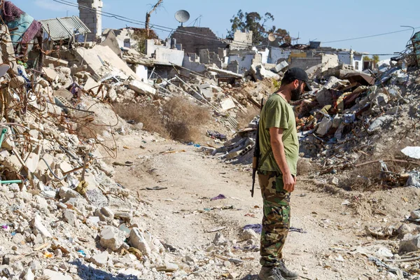 Soldati Dell Esercito Siriano Nel Sobborgo Damasco Distrutto Jobar — Foto Stock