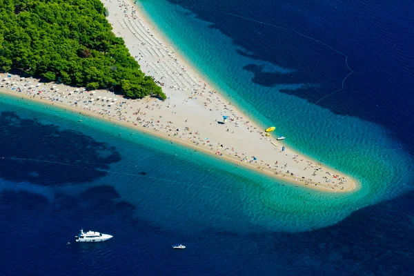 Scena Aerea Della Spiaggia Zlatni Rat Sull Isola Bra Croazia — Foto Stock
