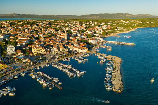 Uitzicht Vanuit Lucht Avond Pakotane Stad Aan Adriatische Zee Kroatië — Stockfoto