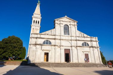 Hırvatistan 'ın Rovinj kentinde bulunan Bazilika