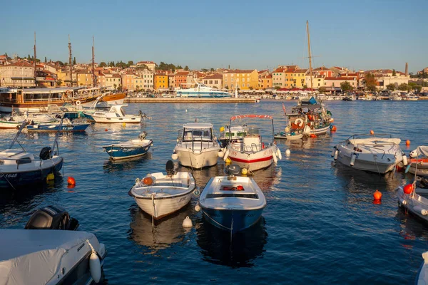 Beira Mar Cidade Rovinj Istra Croácia — Fotografia de Stock