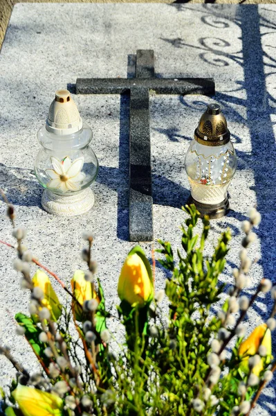 Hroby Květiny Katolickém Hřbitově — Stock fotografie
