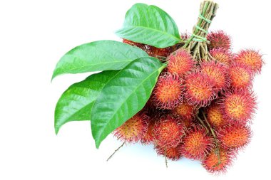 Beyaz arka plan üzerinde Rambutan tatlı meyve