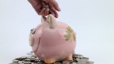 Seçici bankada bozuk para bırakma