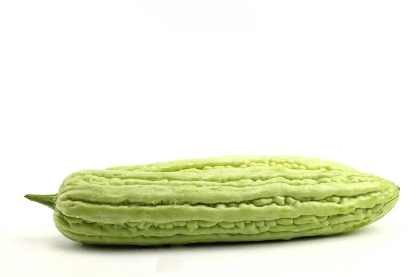 Grüne Momordica Charantia Gemüse Auf Weißem Hintergrund — Stockfoto