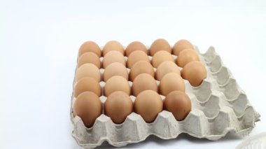  Yumurta tepsi üzerinde sıralama
