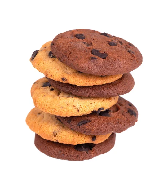 白い背景に分離されたダブルチョコチップクッキー。チョコレートドロップのクッキー。甘いビスケット自家製ペストリー. — ストック写真