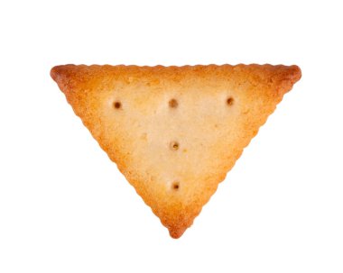 Kraker beyaz arka planda izole edilmiş. Kuru kraker kurabiyeleri izole edilmiş. İzole edilmiş tuzlu çerezler. Üst görünüm