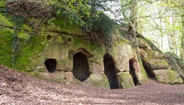 Dale Abbey, Derbyshire, İngiltere 'deki Münzevi Mağarası.