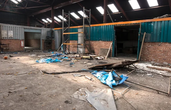 Interior Una Fábrica Abandonada —  Fotos de Stock