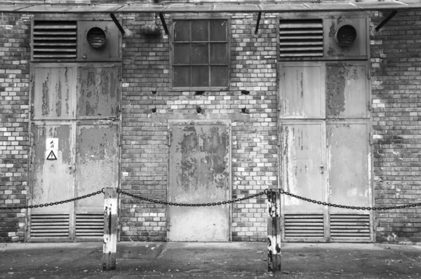 Grim Usine Bâtiment Extérieur — Photo