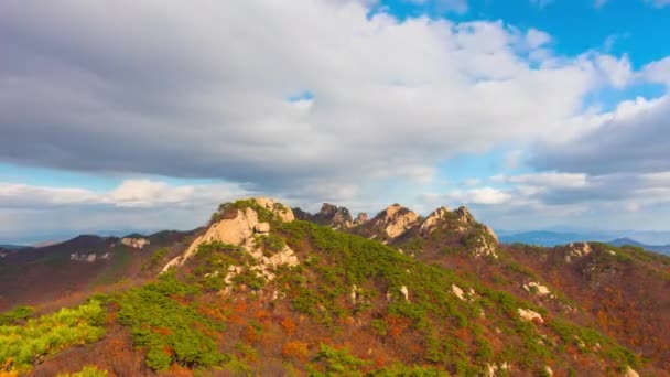 Upływ Czasu4K Kolorowa Jesień Dobongsan Mountain Parku Narodowym Bukhansan Korea — Wideo stockowe