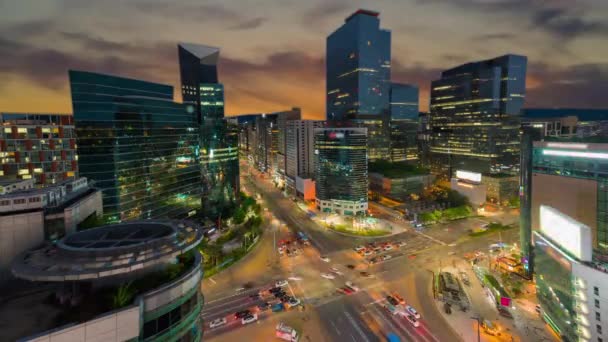 Blick Auf Die Verkehrsdämmerung Der Innenstadt Gangnam Platz Der Stadt — Stockvideo