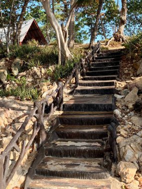 Asya ve gökyüzünde merdiven manzarası