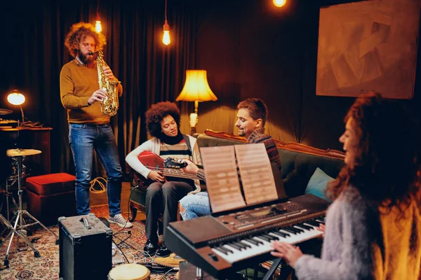 Multicultural Jazz Band Practicing Gig Home Studio — Stock Photo, Image