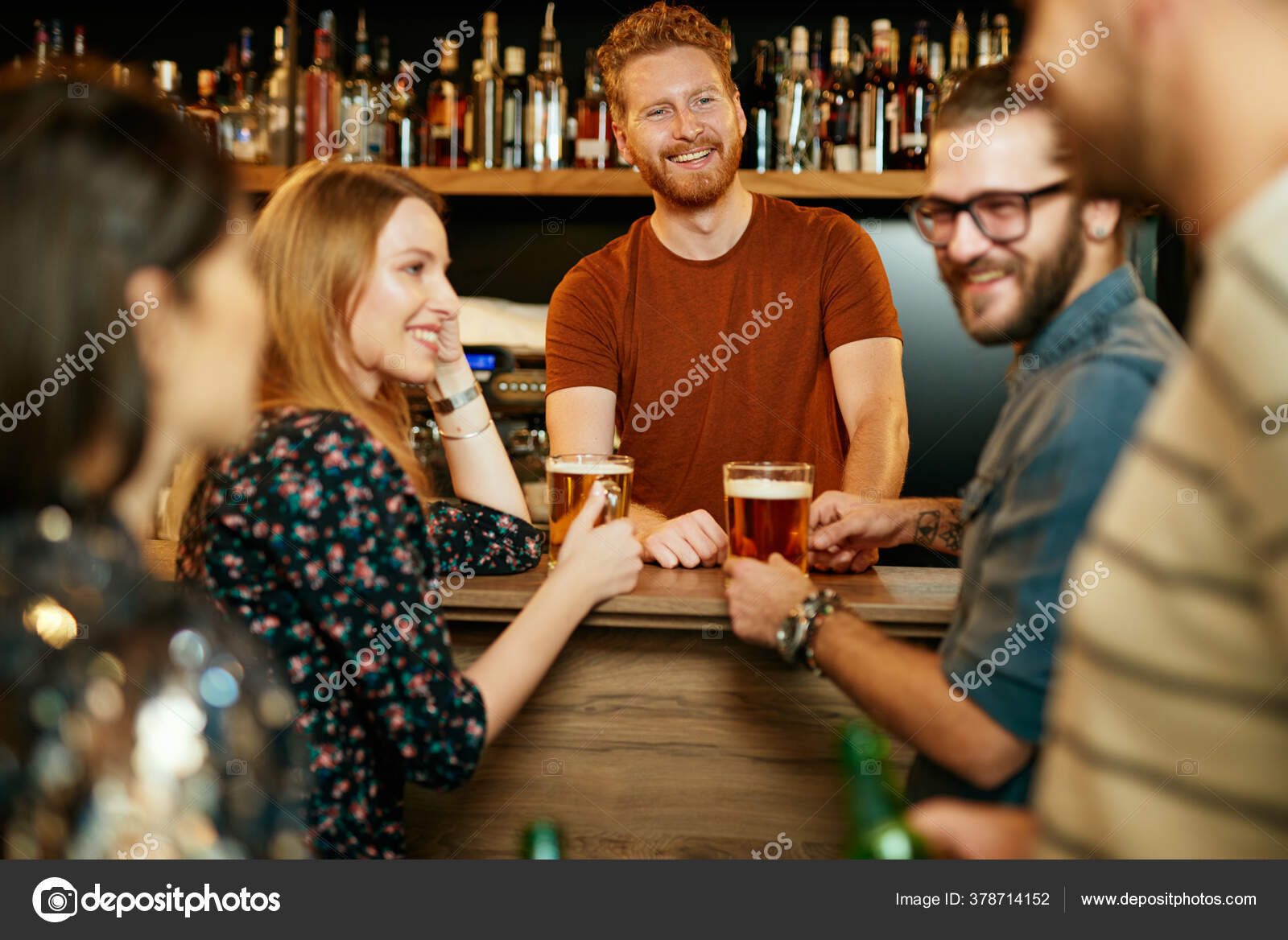 バーカウンター写真素材 ロイヤリティフリーバーカウンター画像 Depositphotos バーカウンター写真素材 ロイヤリティフリーバーカウンター画像 Depositphotos