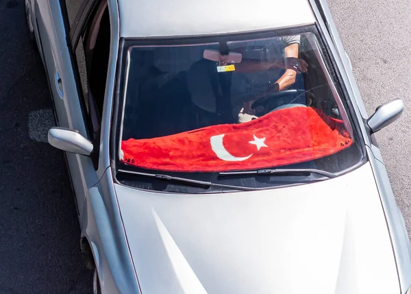 Domestic and national production cars with Turkish flag
