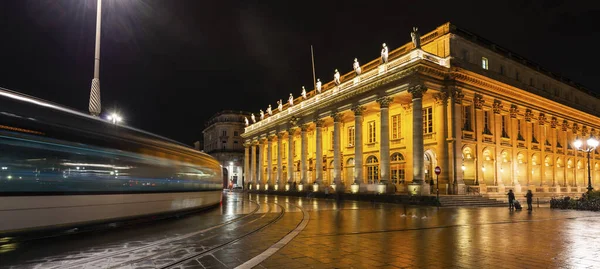 Spårvagn Passerar Grand Thtre Bordeaux Natten New Aquitaine Frankrike — Stockfoto