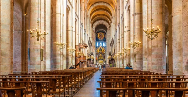 Interior Basílica Saint Sernin Toulouse Haute Garonne Occitanie França — Fotografia de Stock