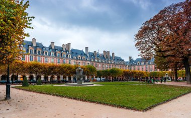Place des Vosges, Place Royale until 1800, is a place in the Marais, part of the 3rd and 4th arrondissements of Paris, the oldest place in Paris in France clipart