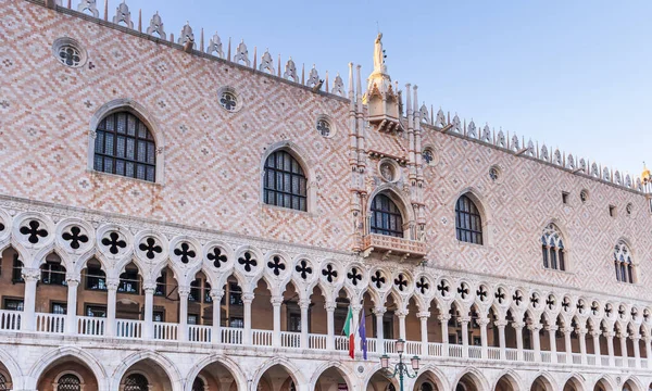 Fasáda Dóžecího Paláce Náměstí Marka Benátkách Itálie — Stock fotografie