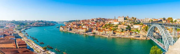 Porto Városának Panorámája Douro Folyón Portugáliában — Stock Fotó