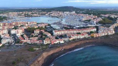 Güneş doğarken Grande Conque Sahili, Kaptan d 'Agde, Occitanie, Fransa