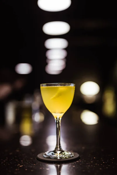 Sour Cocktail Nick Nora Glass Dark Moody Atmosphere Bar — Stock Photo, Image