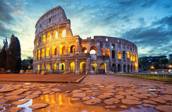 Manhã Coliseu Roma Itália Coliseu Uma Das Principais Atrações Roma — Fotografia de Stock