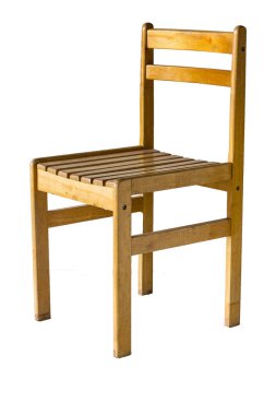 Beyaz arka planda ahşap sandalye 