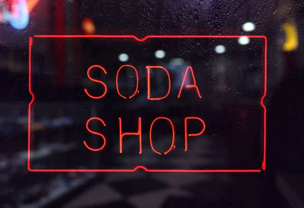 Vintage Neon Soda Shop Sign Rainy Window — Φωτογραφία Αρχείου