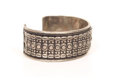 Orta Doğu 'dan klasik el yapımı bileklik.