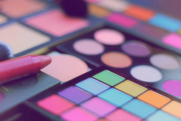 Kolorowe Palety Barwników Kosmetycznych Różne Kosmetyki — Zdjęcie stockowe