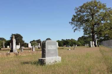 Troup, TX -11 Nisan 2025: Troup Texas 'ın dışındaki Tarihi Rucker Mezarlığı