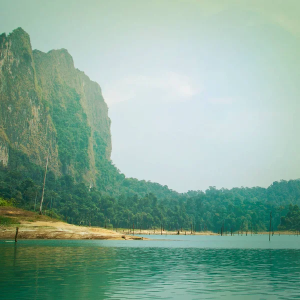 Estilo Vintage Lago Montaña — Foto de Stock