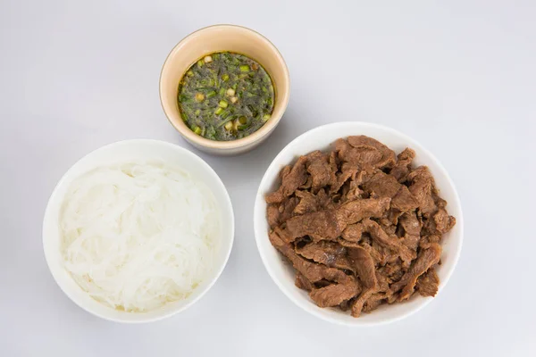 Isolated Close Flat Lay Top View Shot Bowl Sliced Beef — Stock Photo, Image